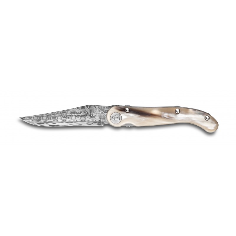 Scrapper Laguiole pocket knife Damascus blade light horn handle Scrapper Laguiole pocket knife Damascus blade light horn handle
