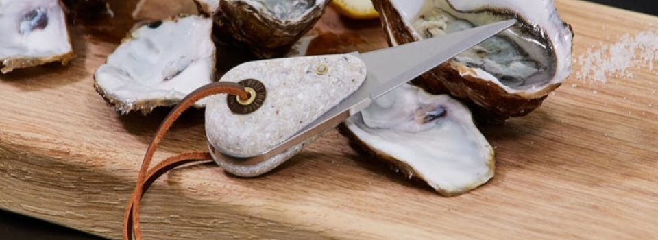 How to open oysters with a knife ?