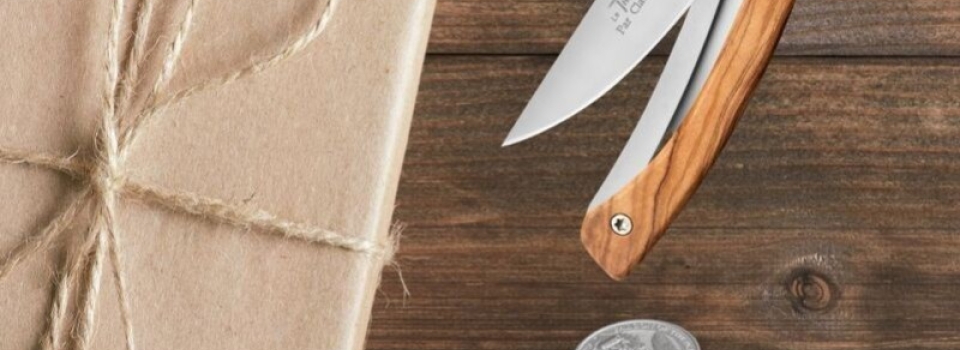 Why give a coin when you receive a knife?